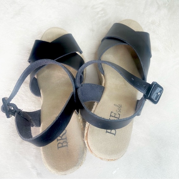 BKE Strappy Wedge Espadrilles - Picture 6 of 12